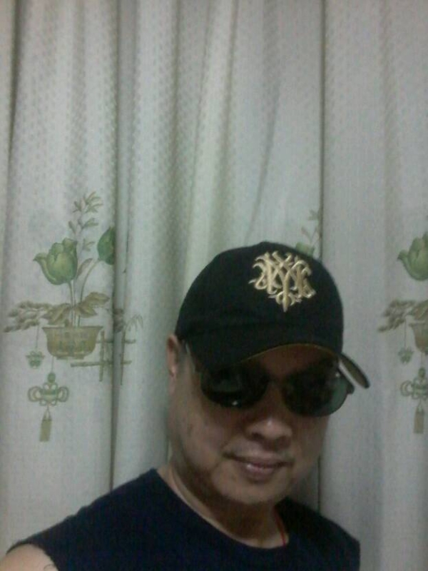 时尚厨男的第一张照片--嘉兴闪婚服务中心